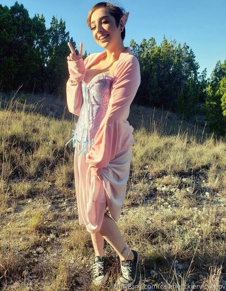 callme ickiervickyfree erotic star pic