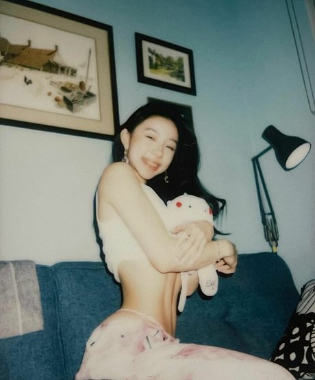 Shirliz Leee porn star gallery