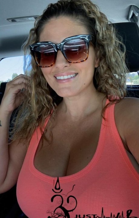 Blanca M nice star pic