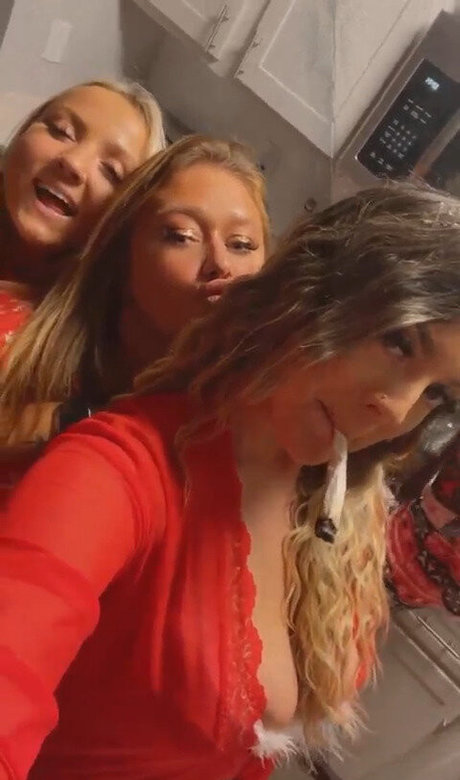 Rachel S perfect model pictures