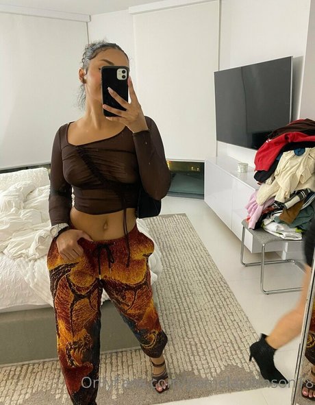 pamelajohnson18 pornstar nude photo