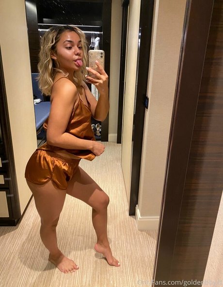 pamelajohnson18 beautiful model pic