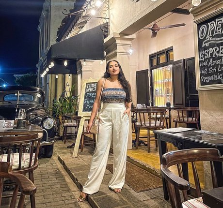 Nimesha Jayarathne model hot pictures