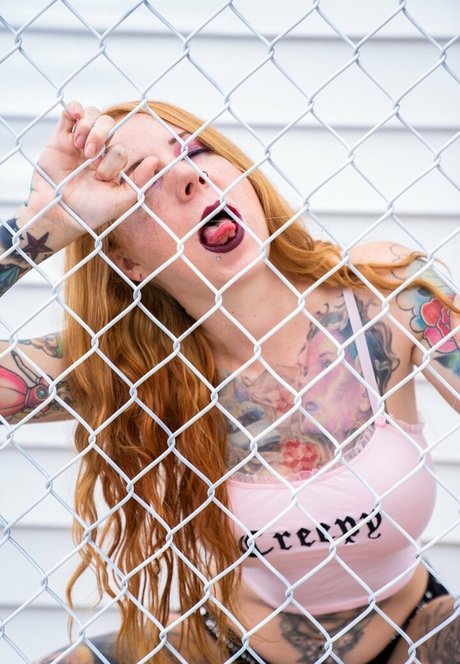 bobbibamf sexy star pic