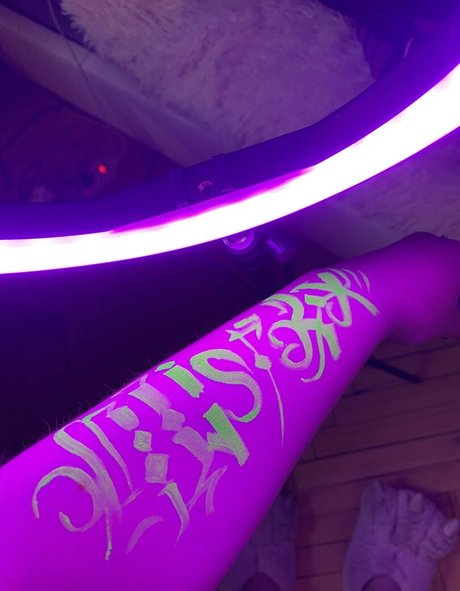 pumpkincrush sexy model picture