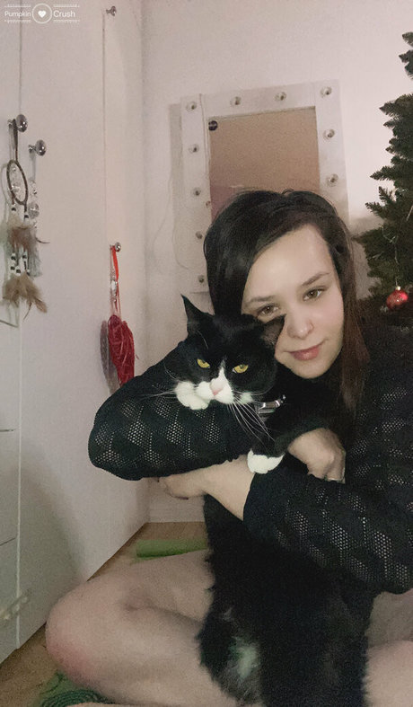 pumpkincrush naked star img