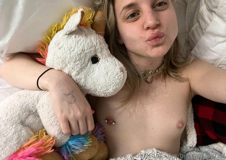 BunnyButtStuff model nudes pics