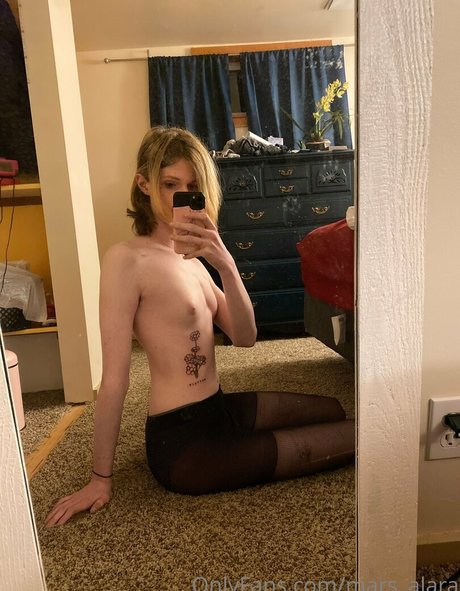 mars alara nice model pics