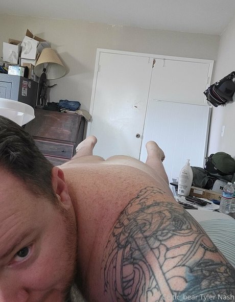 celtic bear model naked gallery