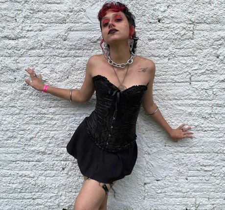 Aurwrayag erotic model pics