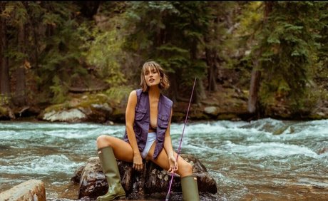 Lacey Claire sexy model gallery