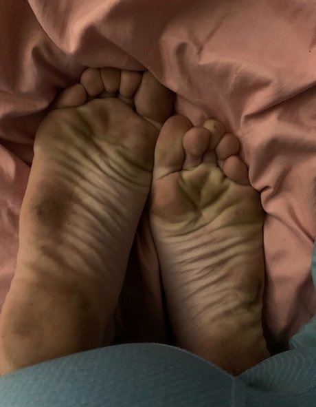 Queen Jas star high quality pics