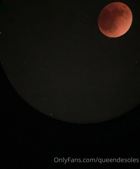 queendesoles erotic pornstar archive