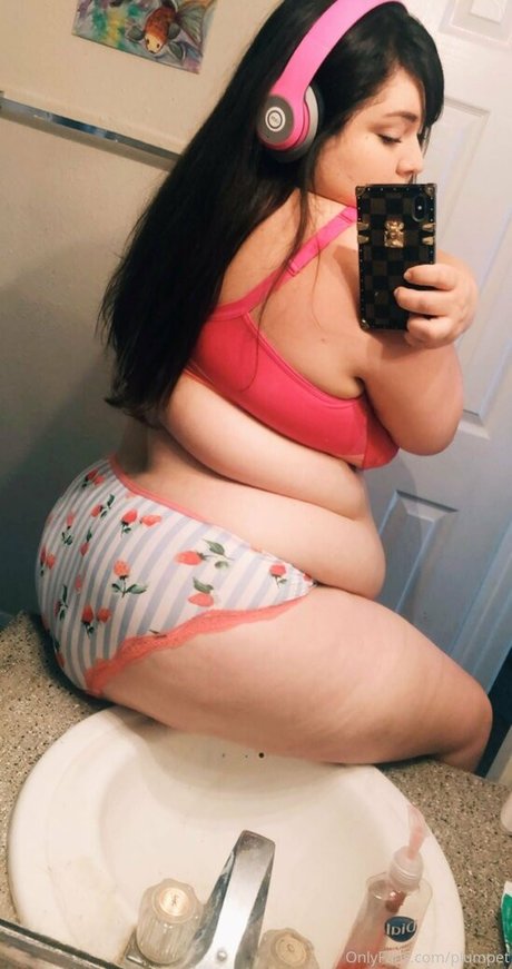 lilycupcakes hot pornstar gallery