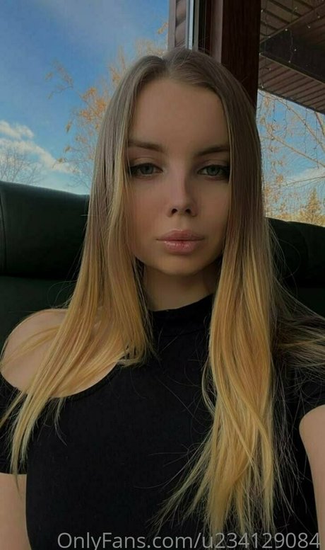 flora belll star hd photos