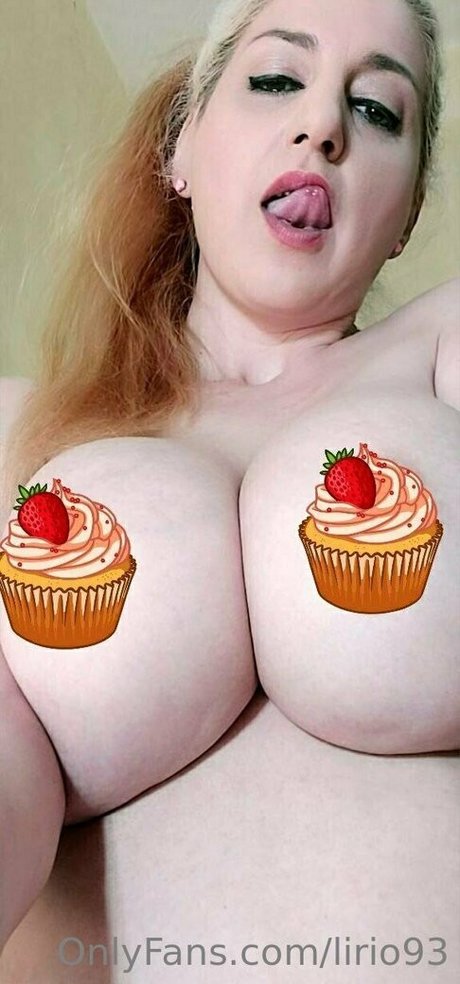 lirio93 model perfect pics