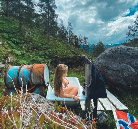 Annette Soknes xxx model photo