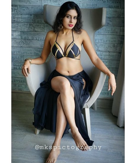 tanupriya hot star picture