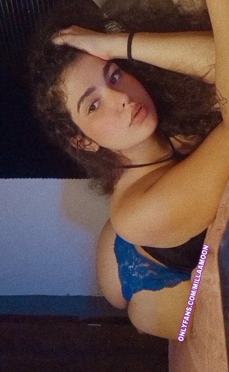 millaamoon sex pornstar picture