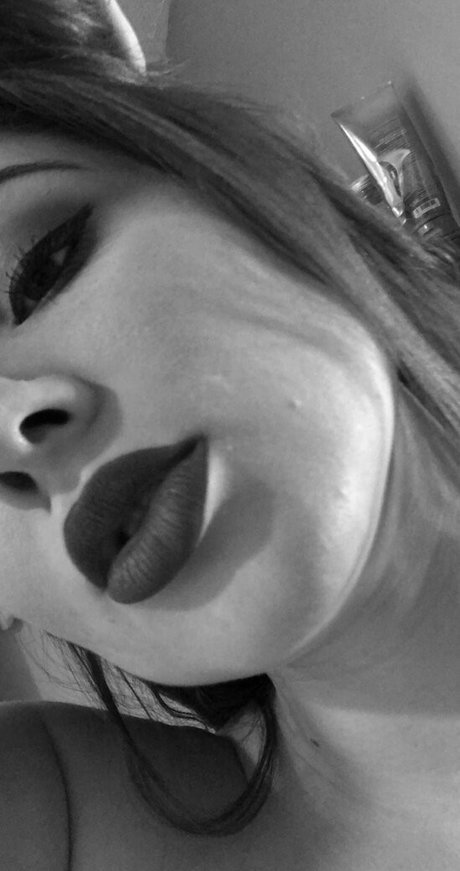 jane fern adult model photos