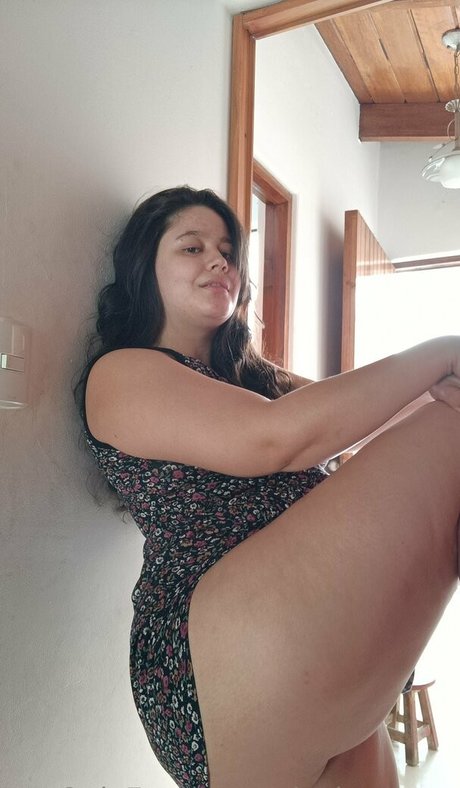 nicolepassat naked model image