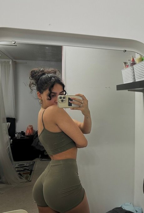 kareenabachra pornstar hd archive