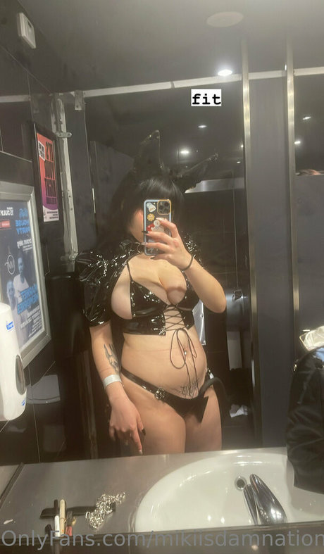 mikiisdamnation perfect actress pictures