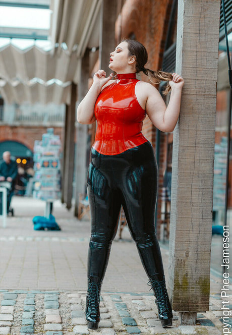 misspheejameson model hd pic