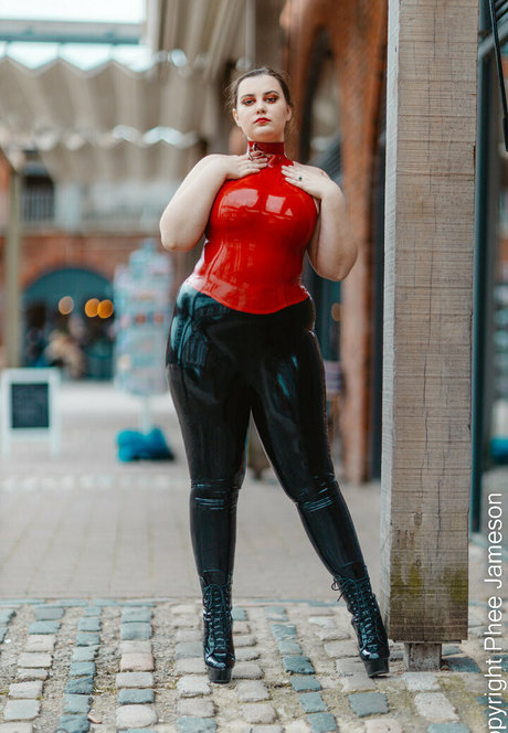 misspheejameson star adult photo