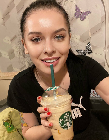 droposunshine free nudes actress photo