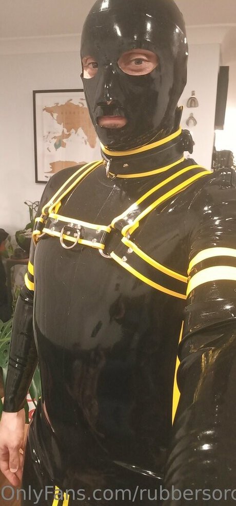 rubbersorcerer hd pornstar img