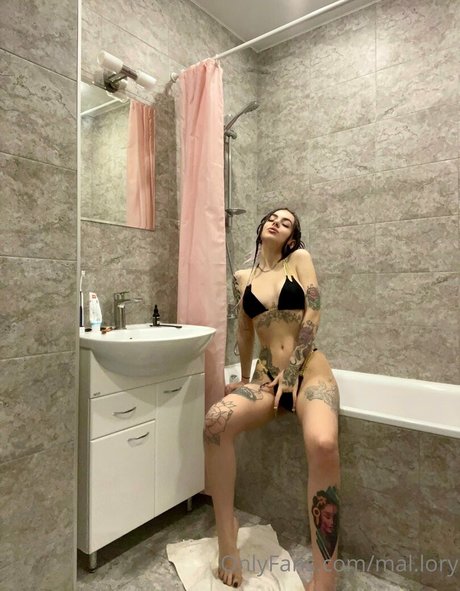 mal lory high quality model archive