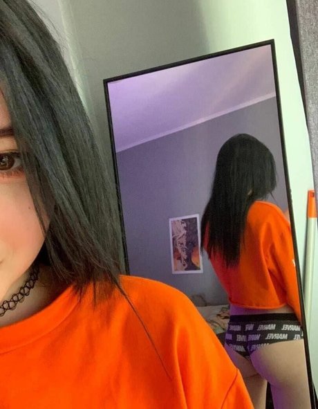 Lorinefairy exclusive actress photos