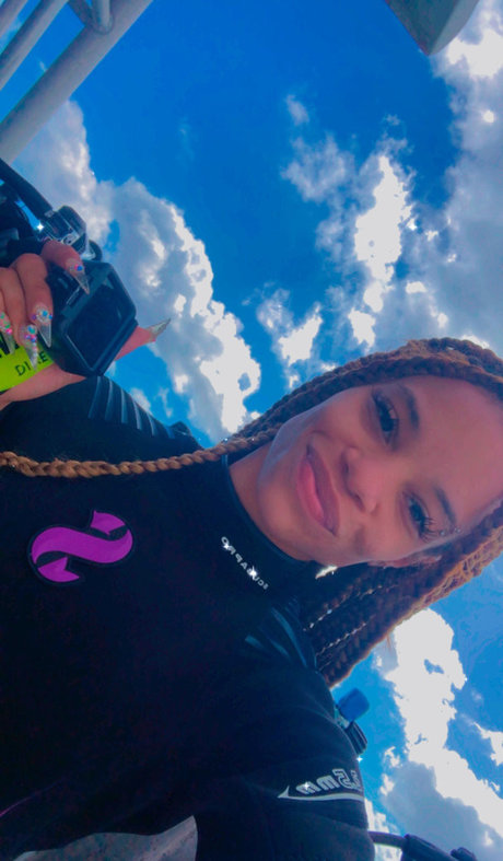 Charliebhustle_ top actress img