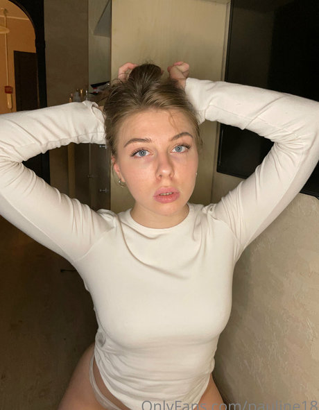 Paupauline art actress image