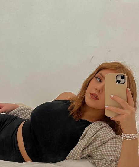 basicallycatx porn star photo