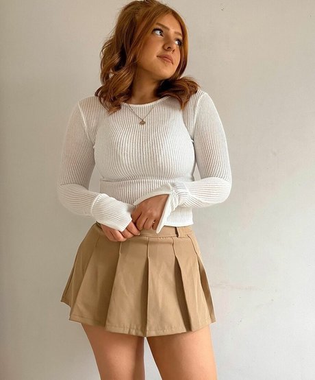 basicallycatx exclusive star photo