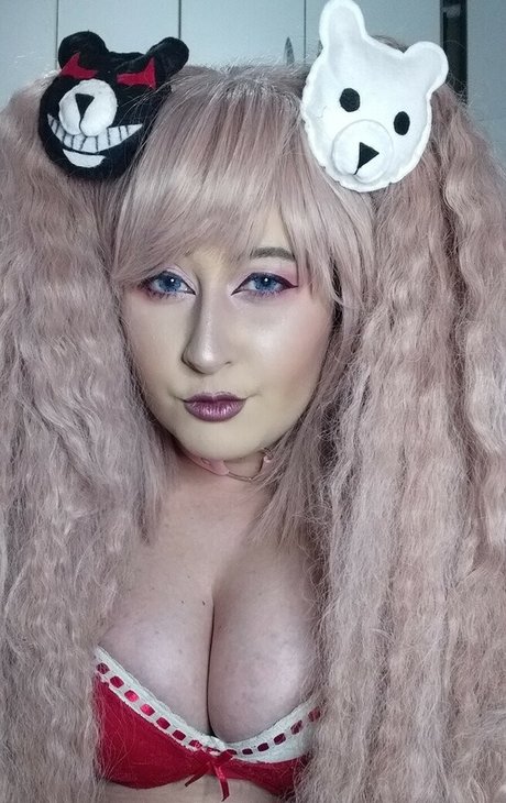 SassNessie nice model pics