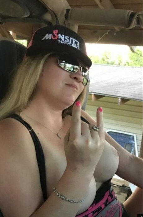 doubledoffroad best actress photo