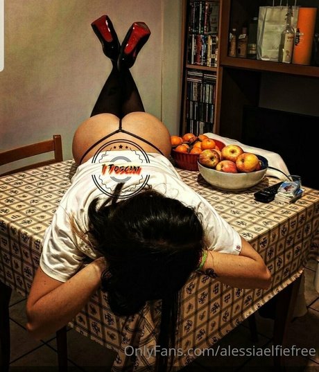 alessiaelfiefree art actress pic