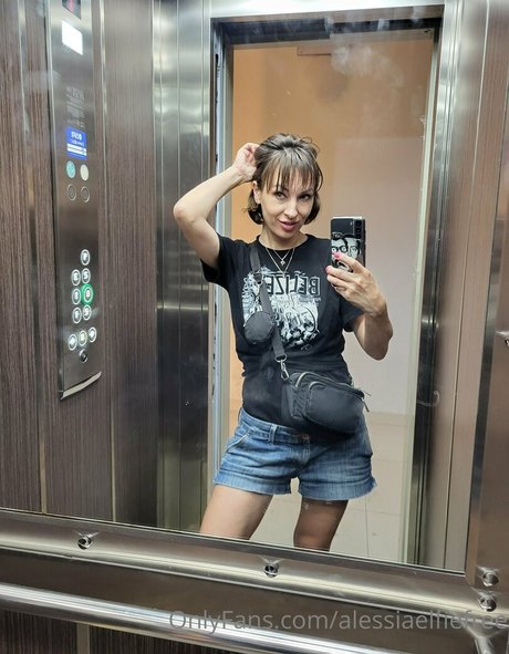 alessiaelfiefree porn star image