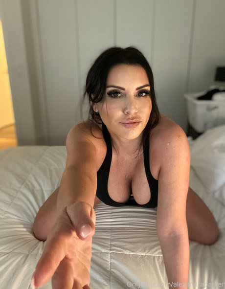 alexandraparker nice actress gallery