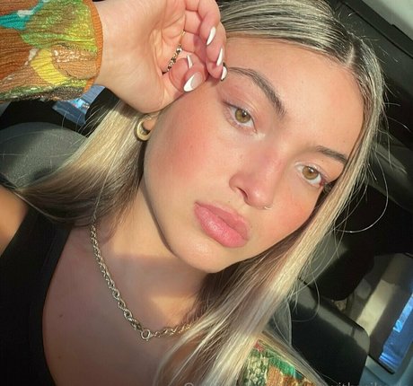 movewithmikayla model top galleries