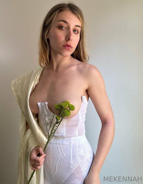 mekennaharchives pornographic actress pictures