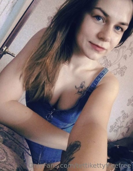 tettikettyfreefree hot star galleries