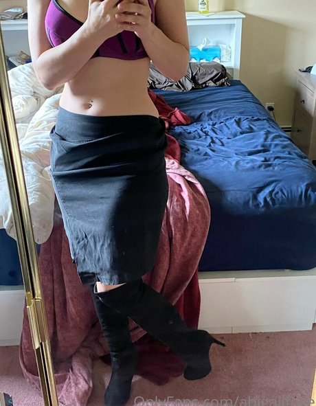 abigailfoxe pornstar xxx img