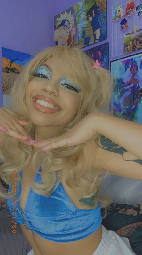 izzybrando pornographic model pics