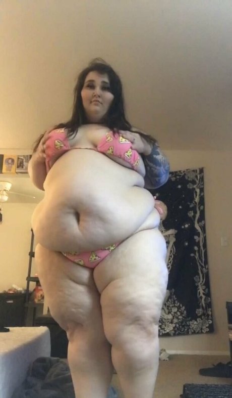 twinkiebelle model porn img