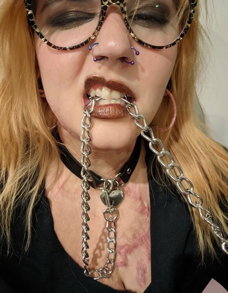 mijizzle pornstar free image