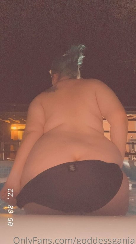 goddessganja pretty actress pic